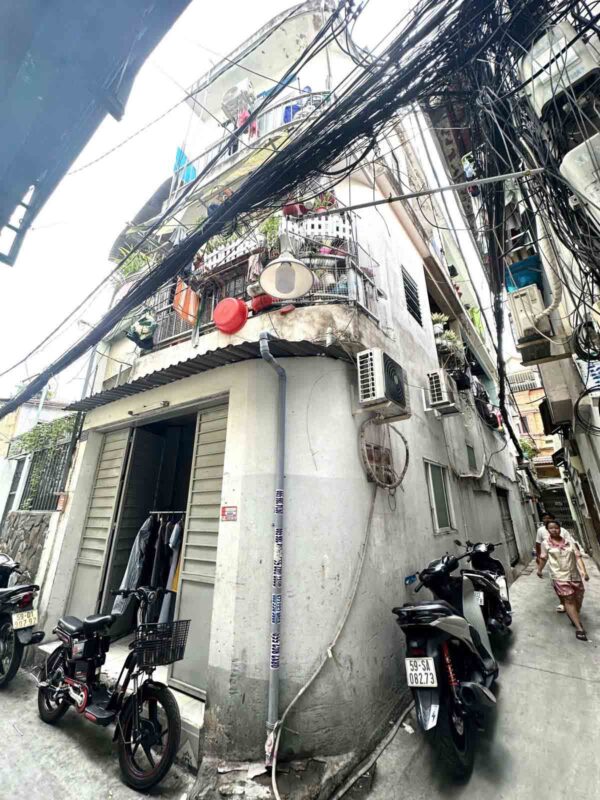 Hình ảnh thực tế nhà hẻm đường Tô Hiến Thành quận 10