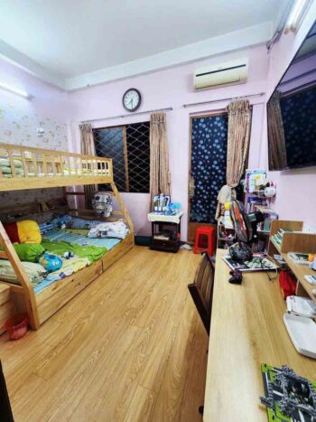 Nhà hẻm đường trần nhân tôn quận 10