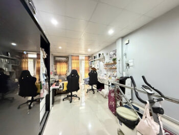 Nhà hẻm đường lê hồng phong quận 10