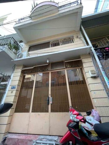 Hình ảnh thực tế mặt tiền nhà hẻm đường Cách Mạng Tháng 8 quận 10