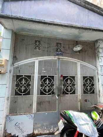 Hình ảnh thực tế mặt tiền nhà hẻm đường Hòa Hưng quận 10