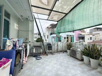Hình ảnh thực tế sân thượng nhà hẻm đường bà hạt quận 10
