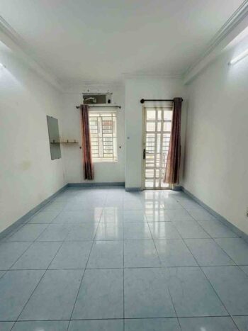 Hình ảnh thực tế phỏng ngủ nhà hẻm xe ô tô đường nguyễn ngọc lộc quận 10 (3)