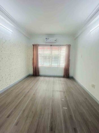 Hình ảnh thực tế phỏng ngủ nhà hẻm xe ô tô đường nguyễn ngọc lộc quận 10 (1)