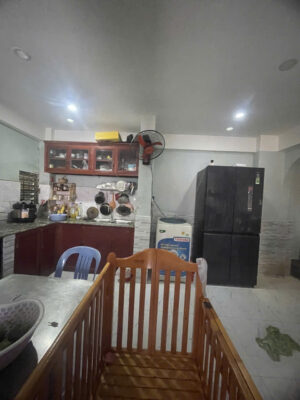 Hình ảnh thực tế nhà bếp nhà hẻm đường cách mạng tháng 8 quận 10