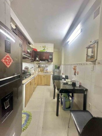 Hình ảnh thực tế nhà bếp nhà hẻm xe hơi đường Thành Thái quận 10
