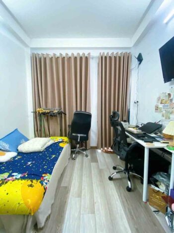 Hình ảnh thực tế phòng ngủ nhà hẻm xe hơi đường lê hồng phong quận 10 (4)