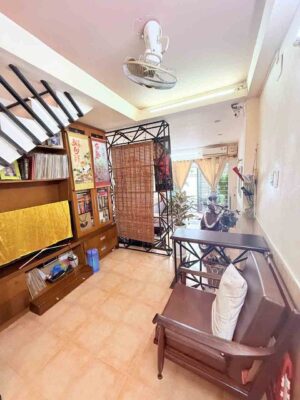 HÌnh ảnh thục tế phòng khách nhà hẻm đường Thành Thái quận 10