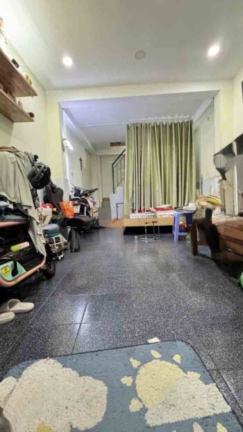 Hình ảnh thực tế phòng ngủ nhà hẻm đường Bà Hạt quận 10 (2)