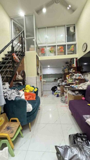 Hình ảnh thực tế phòng khách nhà hẻm đường Bà Hạt quận 10